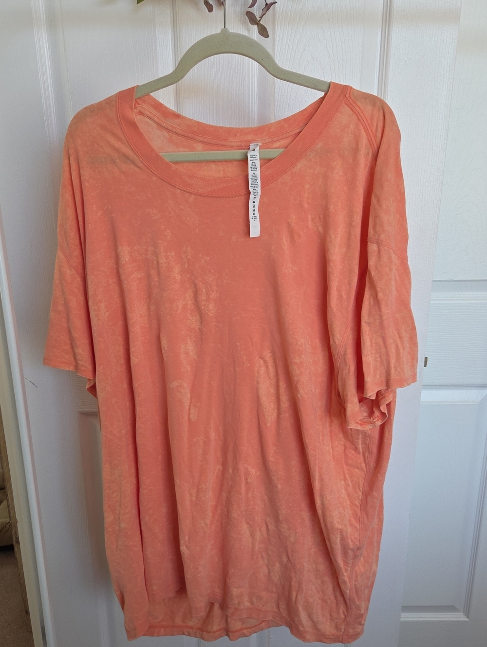lululemon athletica Coral Tie-Dye Short Sleeve Tee